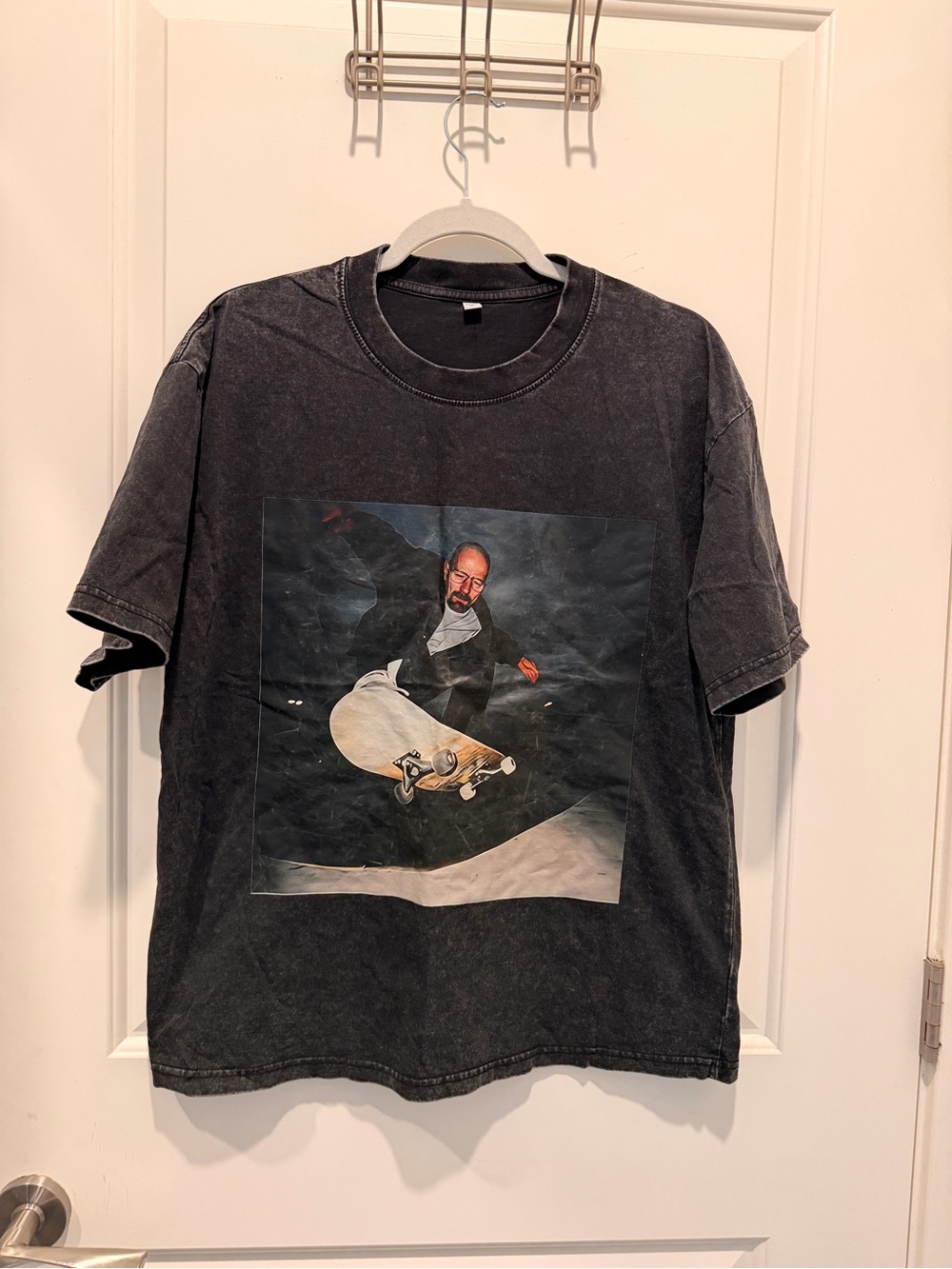 Breaking Bad Walter White 90s Skate Graphic T-Shirt
Washed Black Medium